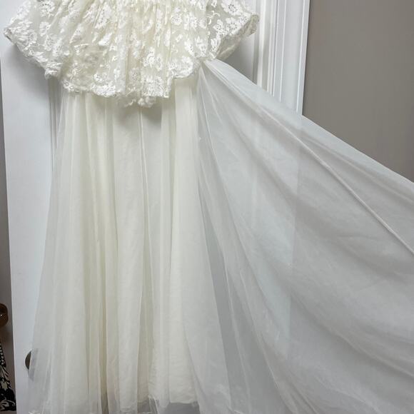 VTG. Leonora Lace Nylon Robe Size 12 Peignoir Bridal Renaissance Fairy Ethereal - Picture 9 of 11